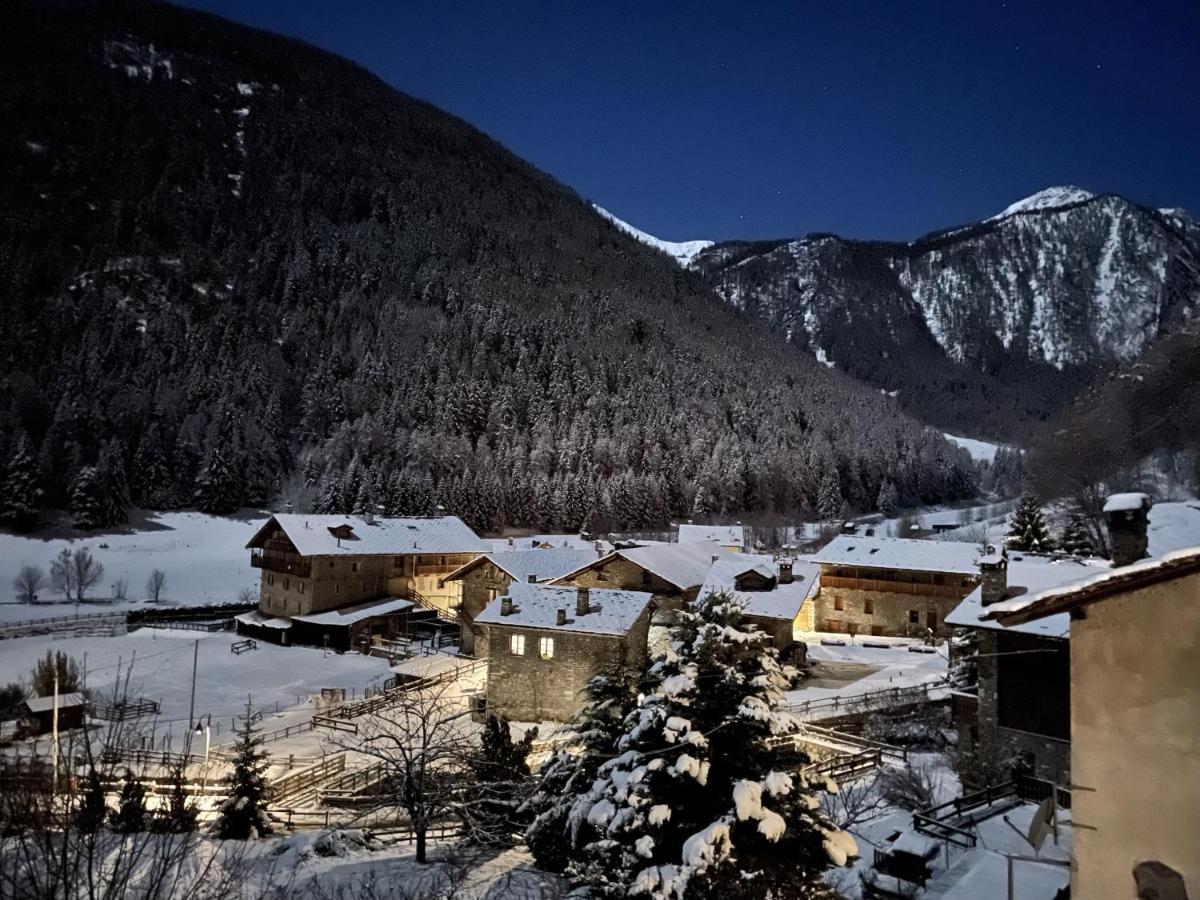 Aux Pieds Du Malatra' 1 Apartman Saint-Rhemy-En-Bosses Kültér fotó