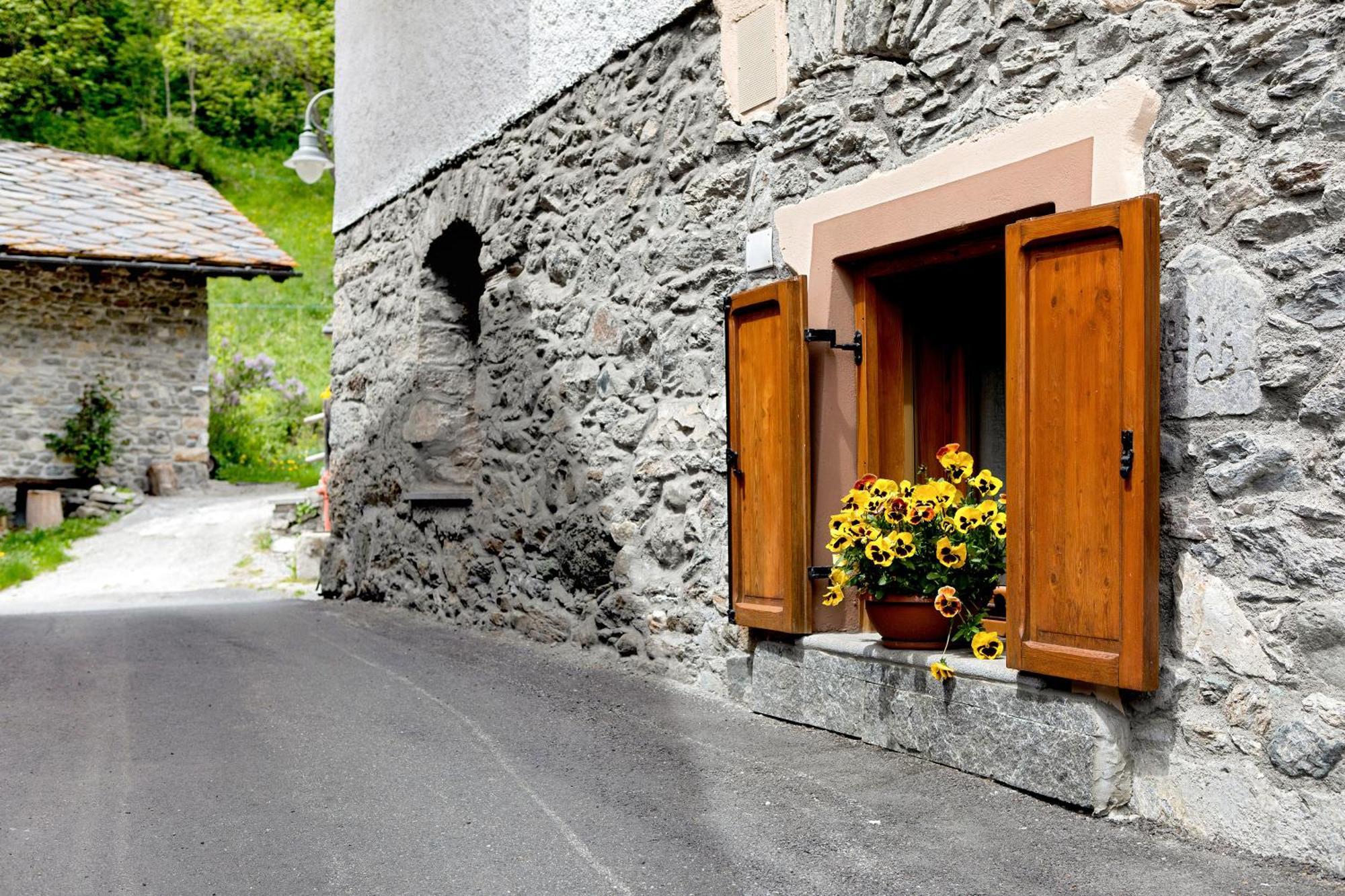 Aux Pieds Du Malatra' 1 Apartman Saint-Rhemy-En-Bosses Kültér fotó
